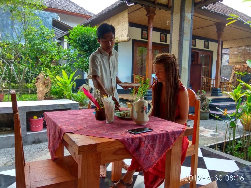 Milla Homestay Сидемен Экстерьер фото